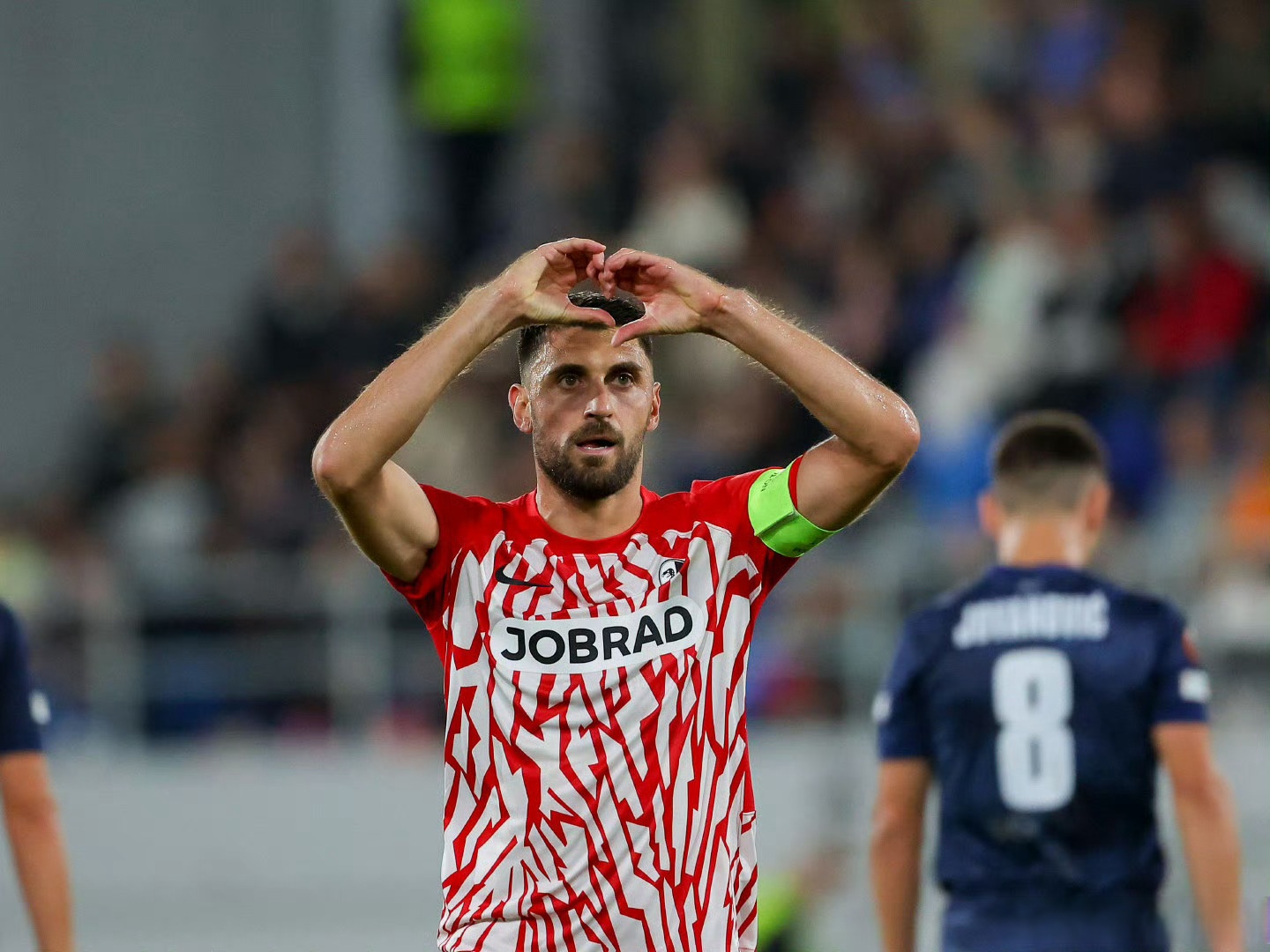 开云体育app-包含今晨体能课后，那不勒斯单刀错失备战欧冠，压力陡增，训练强度明显提升的词条-开云体育app