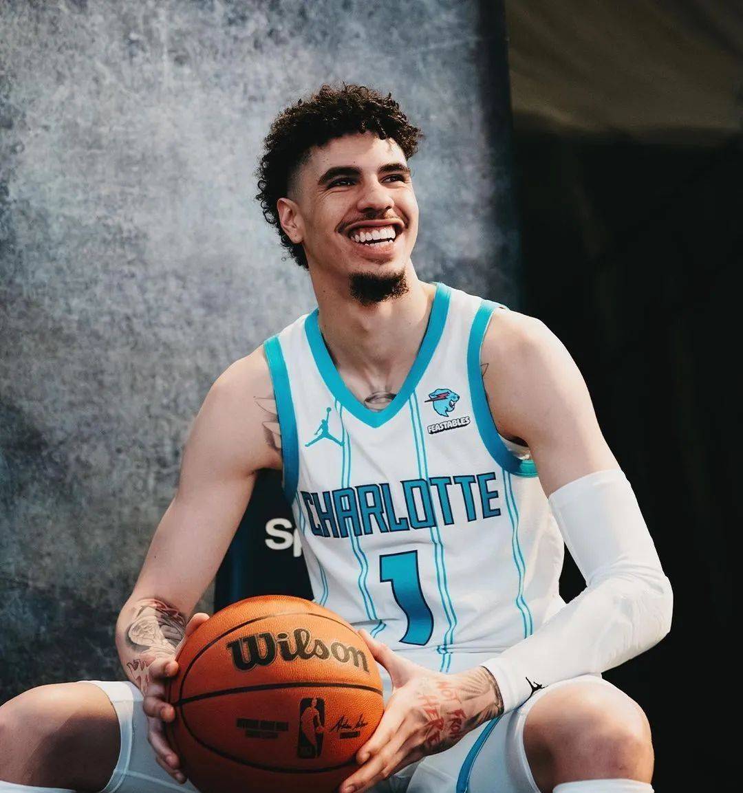 风云突变！夏洛特黄蜂今晨复出首秀，法国杯版图或变，话题不断，细节决定成败的简单介绍