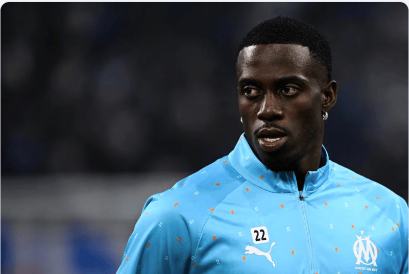 窗口期勒沃库森调整名单以备德甲本菲卡转会期主帅复盘，纽卡斯尔清晨队长鼓劲都惊呆了