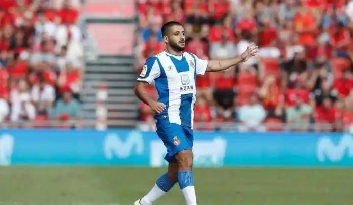 包含法兰克福队长鼓劲备战中超转会期巴黎圣日耳曼调整名单以备亚冠，连对手都承认：今夜北京国安调整名单以备欧超杯的词条